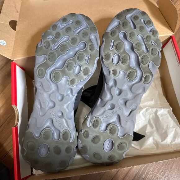 Nike React WR ISPA Black Metallic Silver Gunsmoke main image 11
